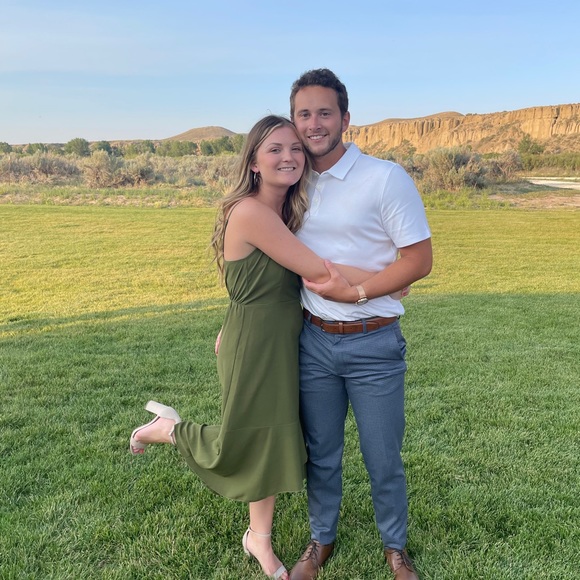 Meet your Posher, Brianna - Picture 3 of 3